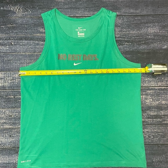 Nike Dri-Fit Mens No Rest Days Green Training Tank Sleeveless Top Sz L - Picture 2 of 5